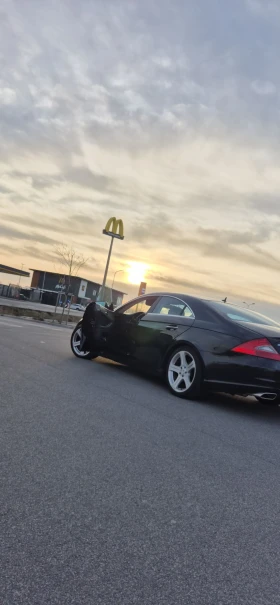 Mercedes-Benz CLS 300 CLS 280/300?????? MINE BABYYY, снимка 1