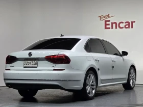 VW Passat 2.0 TSI , снимка 2