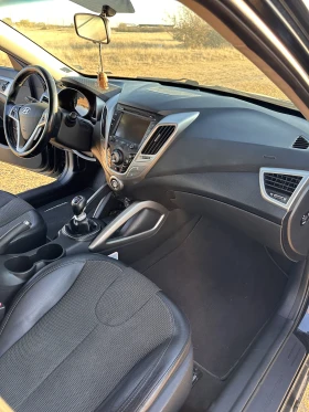 Hyundai Veloster  1.6GDi 140HP KEYLESS/ПОДГРЕВ/КАМЕРА/ОБСЛУЖЕН, снимка 7