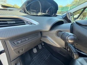 Peugeot 2008 Benzin/112000km/Obslujena/Registraciq/Unikat, снимка 16