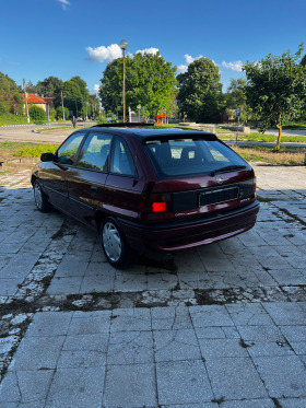 Opel Astra 1.6 стария мотор, снимка 3
