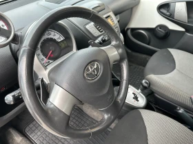 Обява за продажба на Toyota Aygo Автоматик ~10 500 лв. - изображение 8
