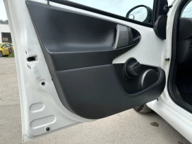 Обява за продажба на Toyota Aygo Автоматик ~10 500 лв. - изображение 7