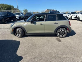 Обява за продажба на Mini Cooper s * АВТО КРЕДИТ* ЦЕНА ДО БГ * CARFAX *  ~27 340 лв. - изображение 1