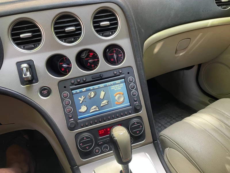 Alfa Romeo 159 SW, снимка 11 - Автомобили и джипове - 51543711