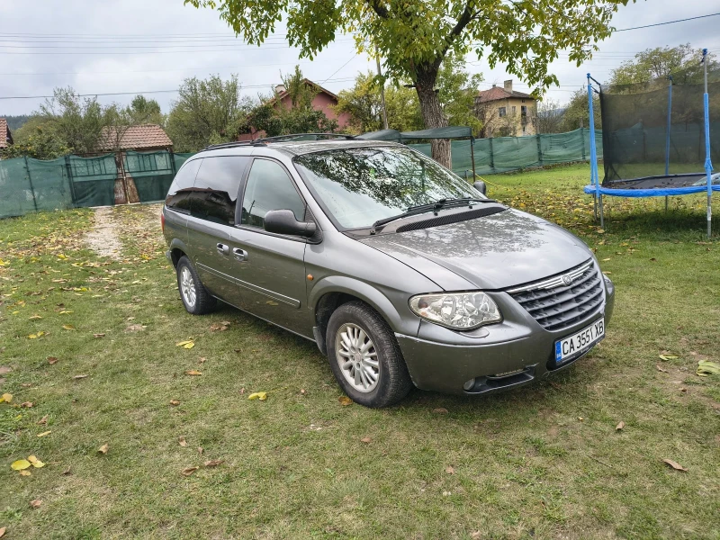Chrysler Voyager, снимка 2 - Автомобили и джипове - 52028534