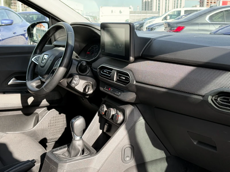 Dacia Logan 1.0 TCe * 91p.s * CVT * От България, снимка 10 - Автомобили и джипове - 52402345