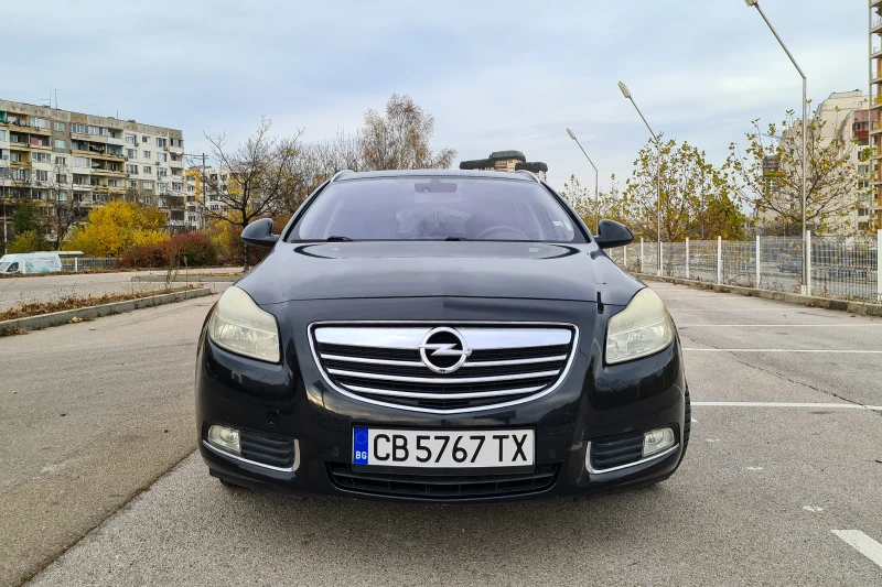 Opel Insignia SPORTS TOURER 2.0 CDTI , снимка 5 - Автомобили и джипове - 52542946