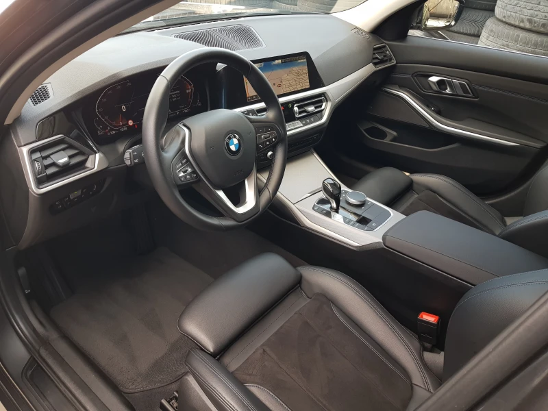 BMW 320 D /06/2021 г. 35 500 км КАТО НОВО, снимка 9 - Автомобили и джипове - 52891601