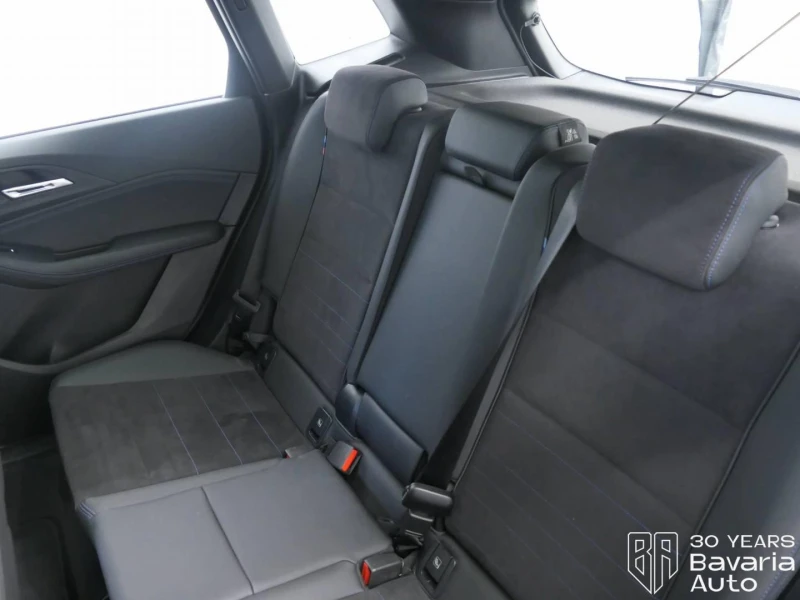 BMW 220 i Active Tourer M Sport Paket Steptronic, снимка 8 - Автомобили и джипове - 53382117