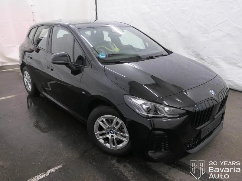 BMW 220 i Active Tourer M Sport Paket Steptronic, снимка 4 - Автомобили и джипове - 53382117
