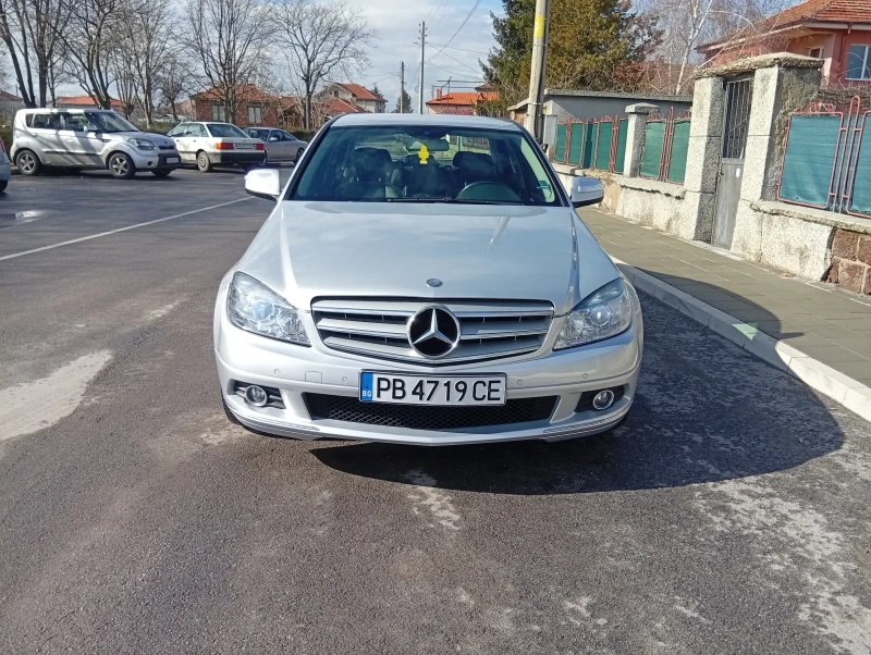 Mercedes-Benz C 220, снимка 4 - Автомобили и джипове - 53401310