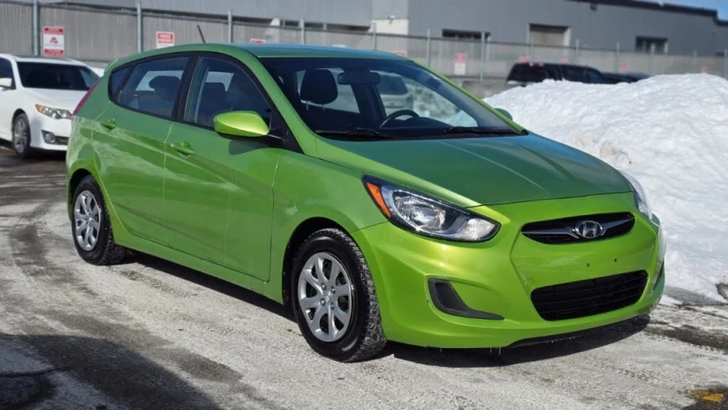 Hyundai Accent * GL 4-Door Hatchback* АвтоКредит (ЦЕНА ДО БГ), снимка 5 - Автомобили и джипове - 53597175