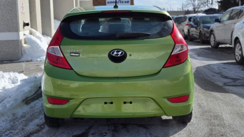 Hyundai Accent * GL 4-Door Hatchback* АвтоКредит (ЦЕНА ДО БГ), снимка 3 - Автомобили и джипове - 53597175