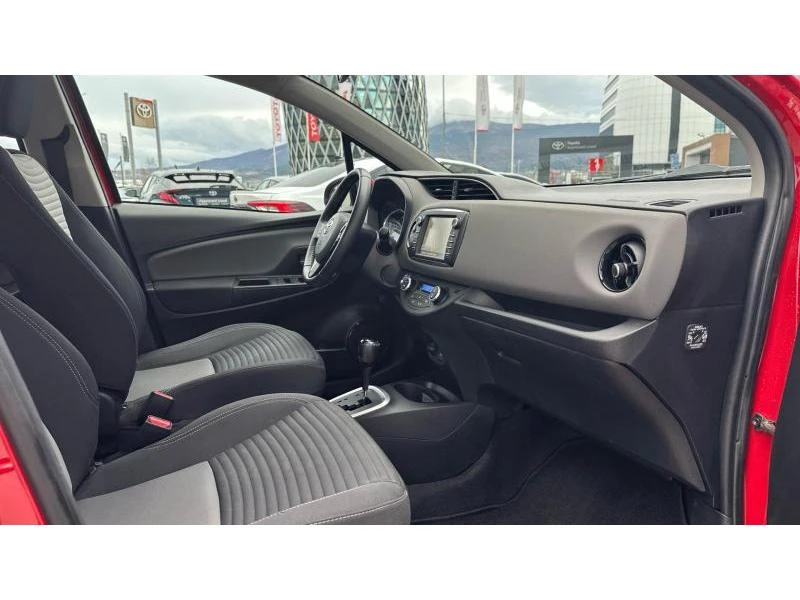Toyota Yaris 1.5 HSD ACTIVE, снимка 6 - Автомобили и джипове - 53245771