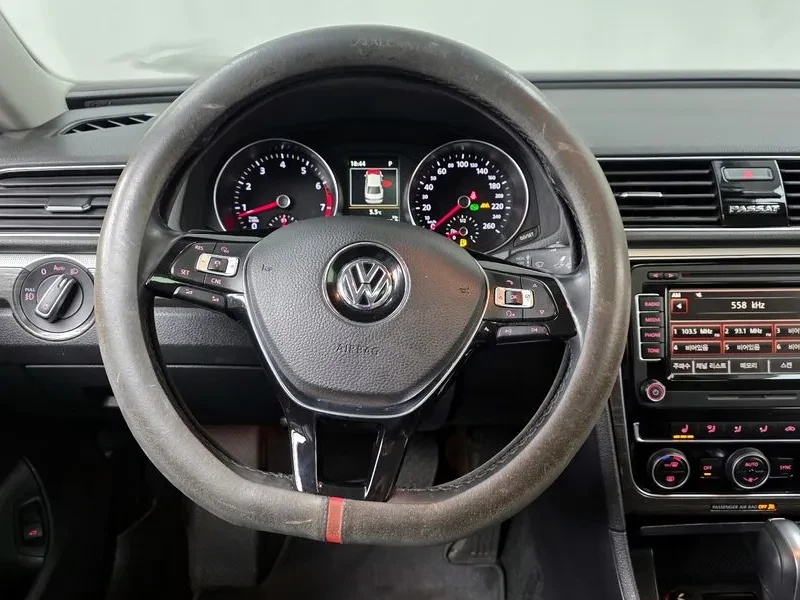 VW Passat 2.0 TSI , снимка 13 - Автомобили и джипове - 55720451