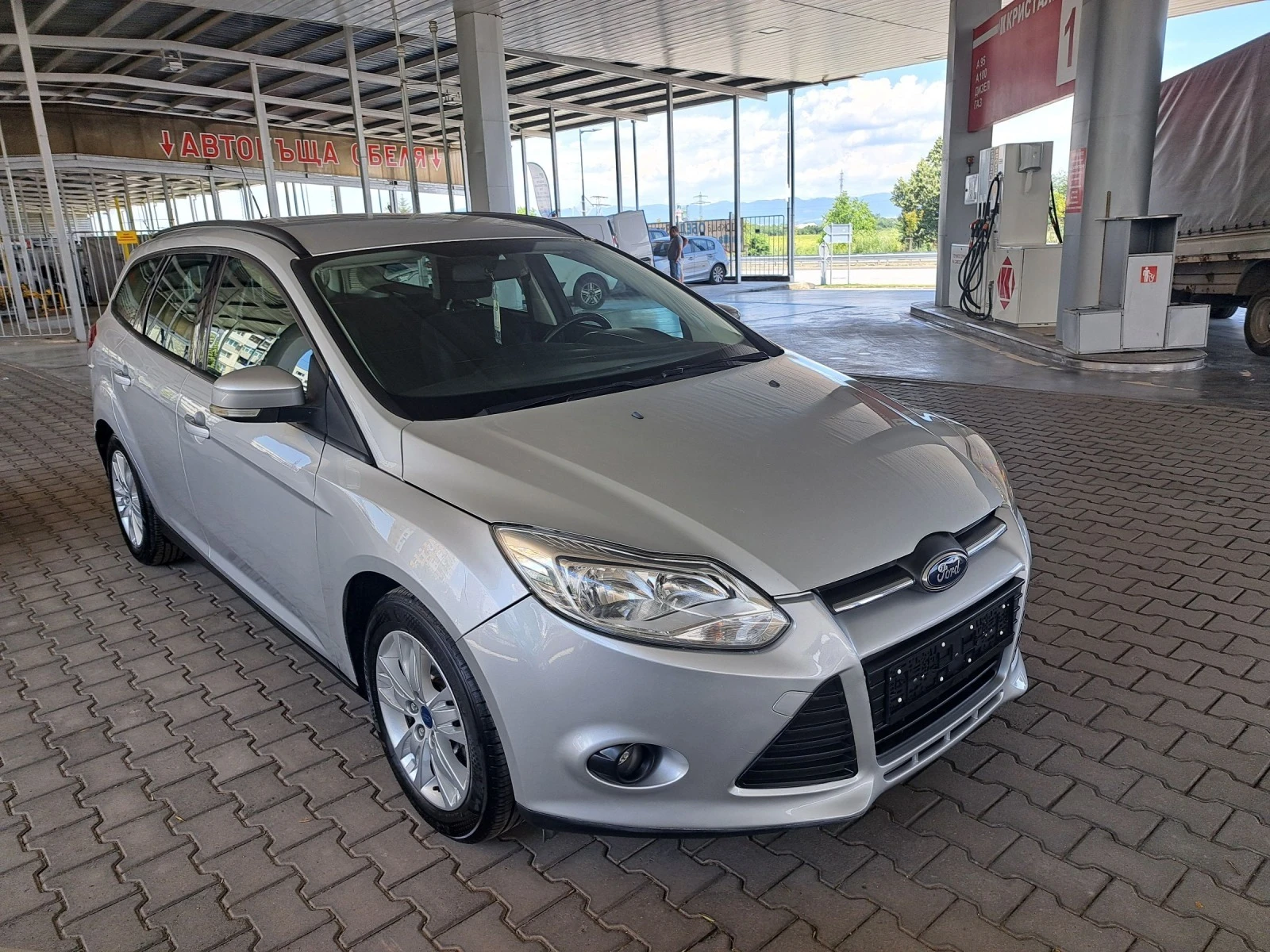 Ford Focus 1.6i 16v GPL ITALIA - изображение 7