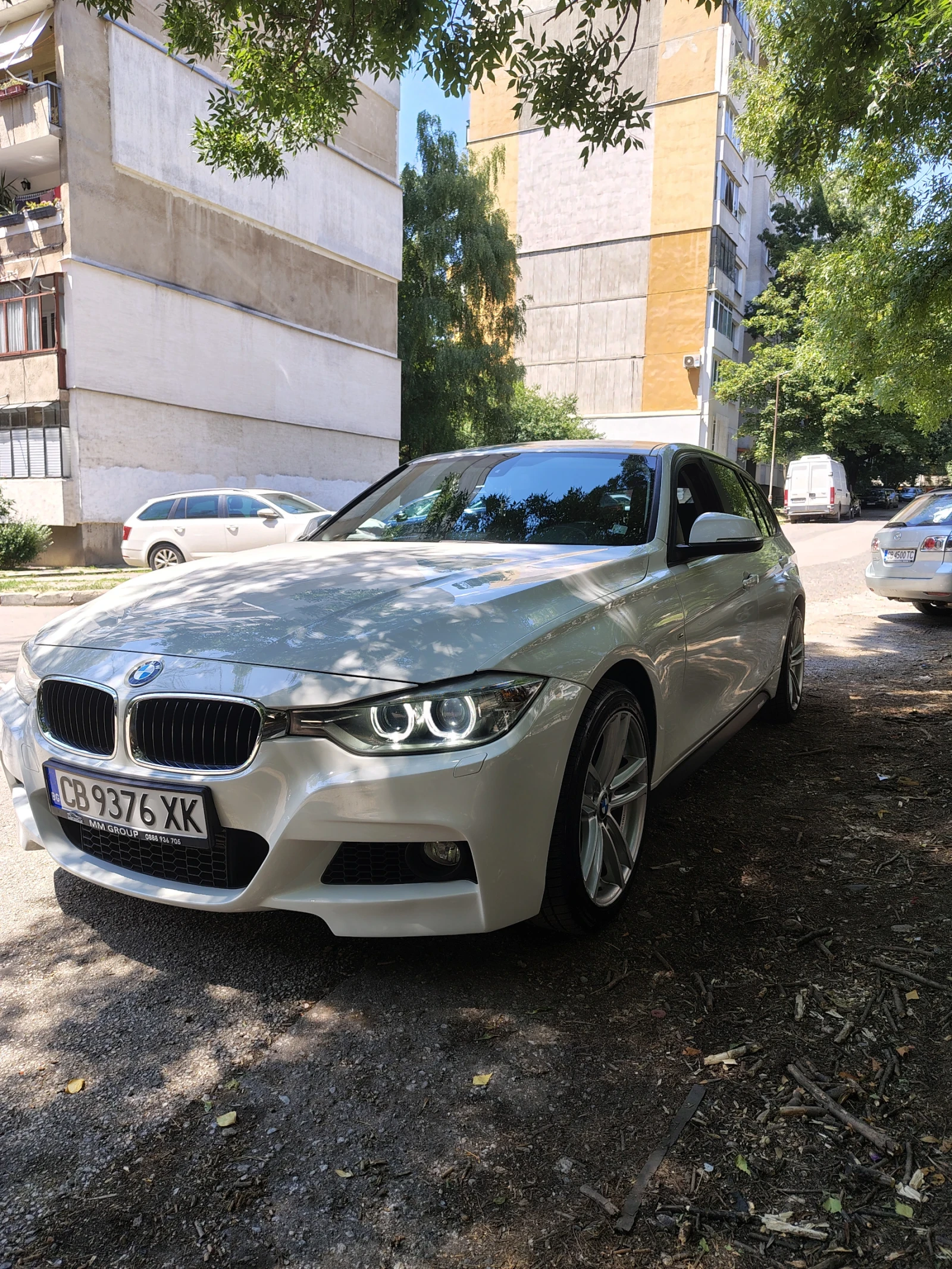 BMW 320 320xd, снимка 15 - Автомобили и джипове - 47160534