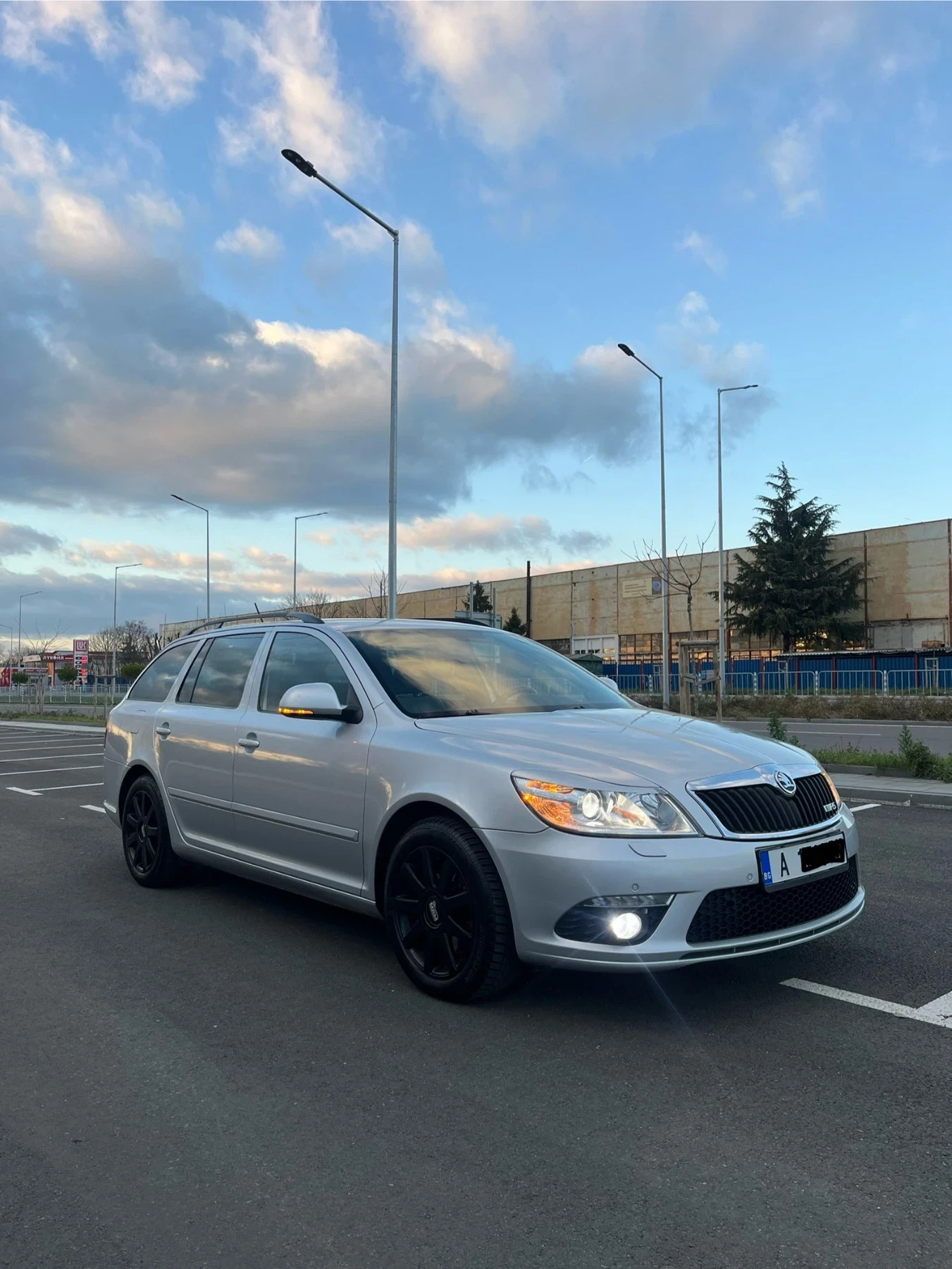 Skoda Octavia 2.0TDI 170 VRS FULL TOP - изображение 2