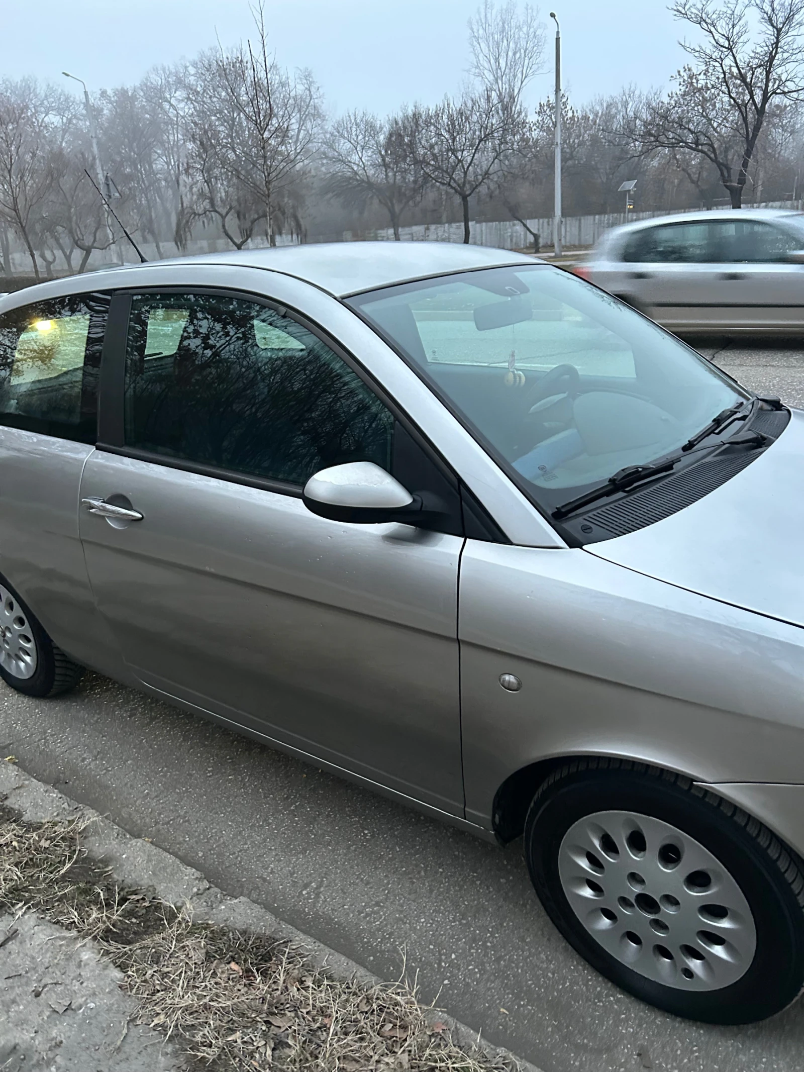 Lancia Ypsilon  - изображение 2