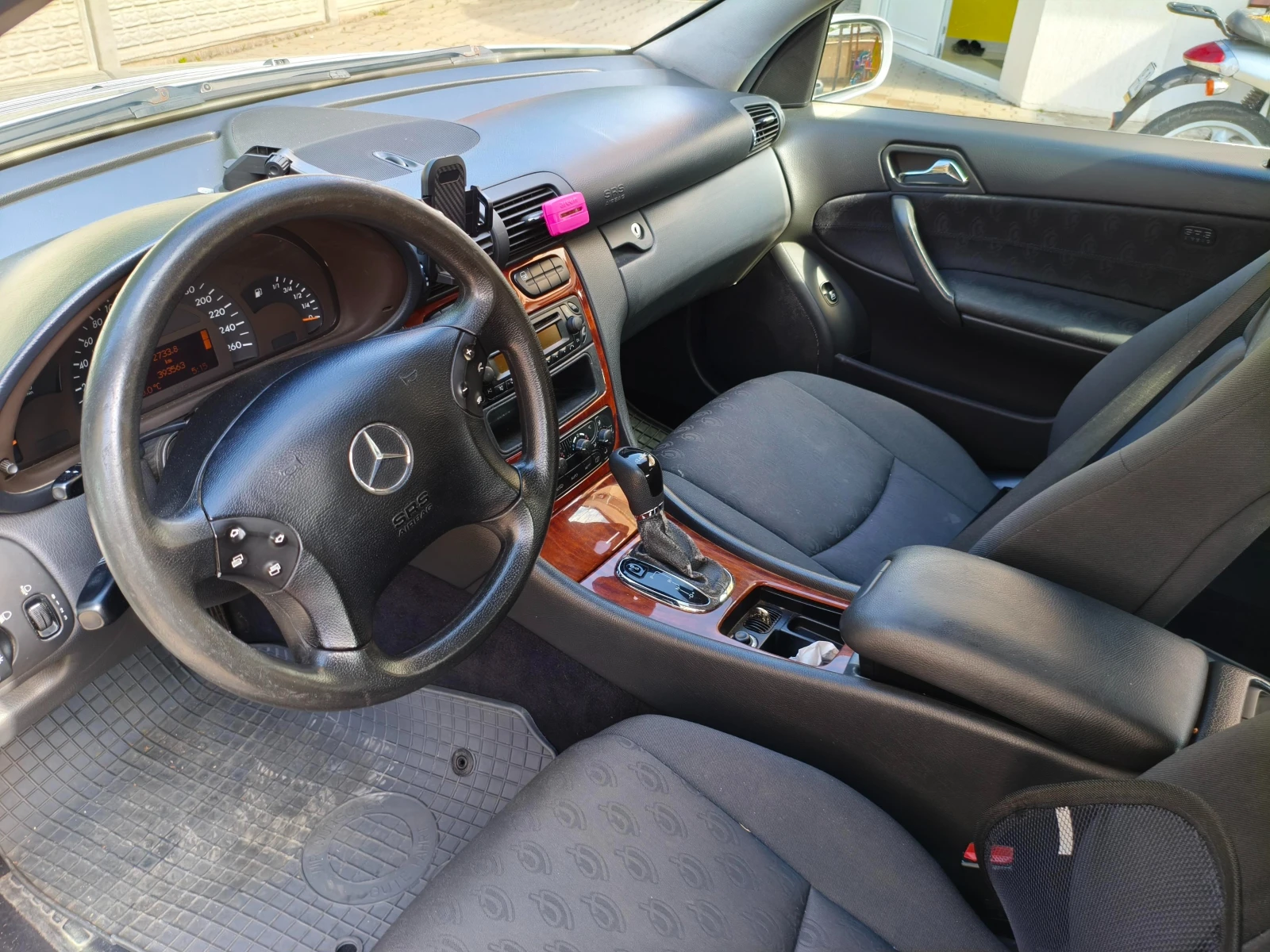 Mercedes-Benz C 220 CDI - изображение 6