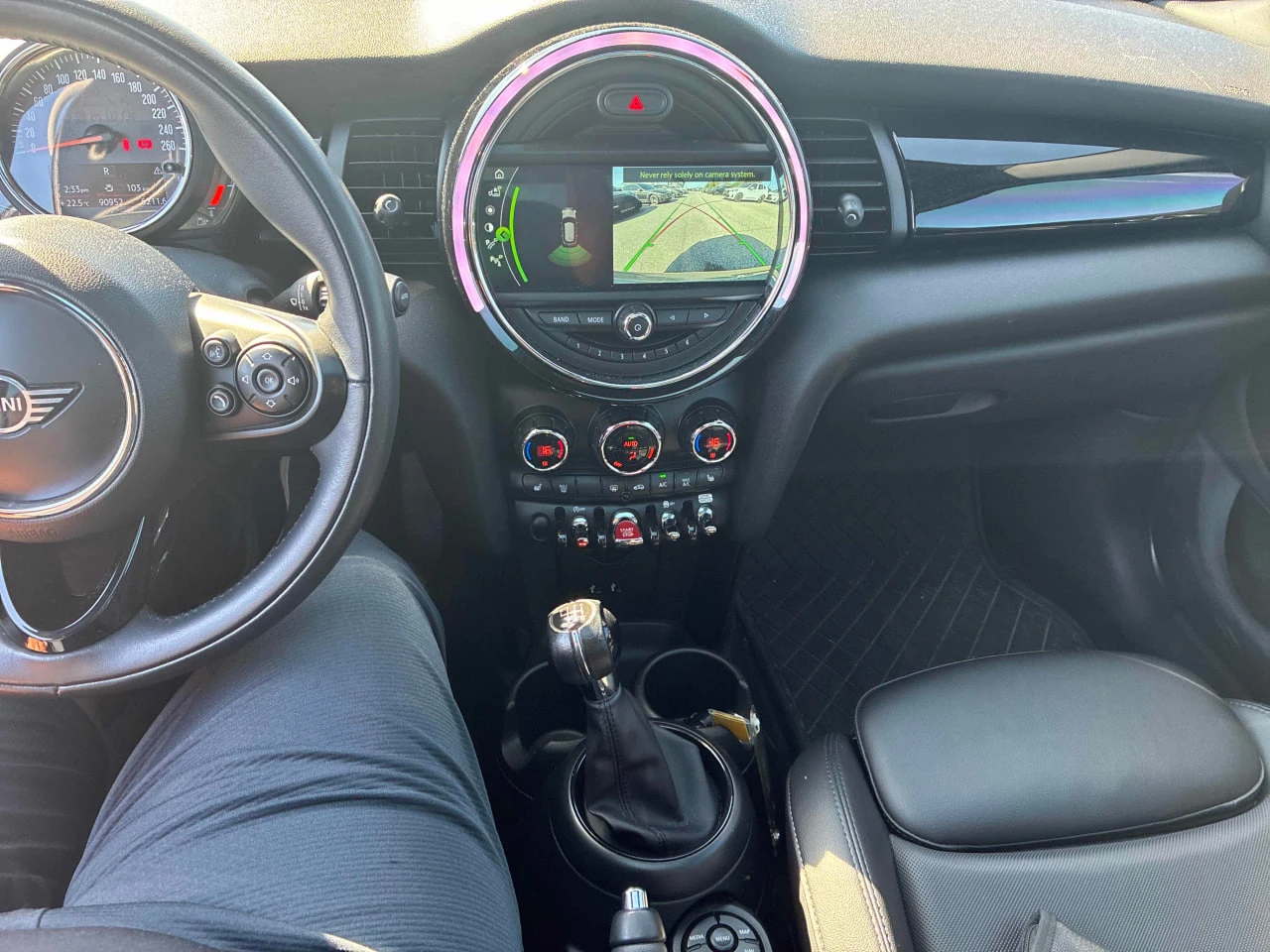 Mini Cooper s * АВТО КРЕДИТ* ЦЕНА ДО БГ * CARFAX *  - изображение 9