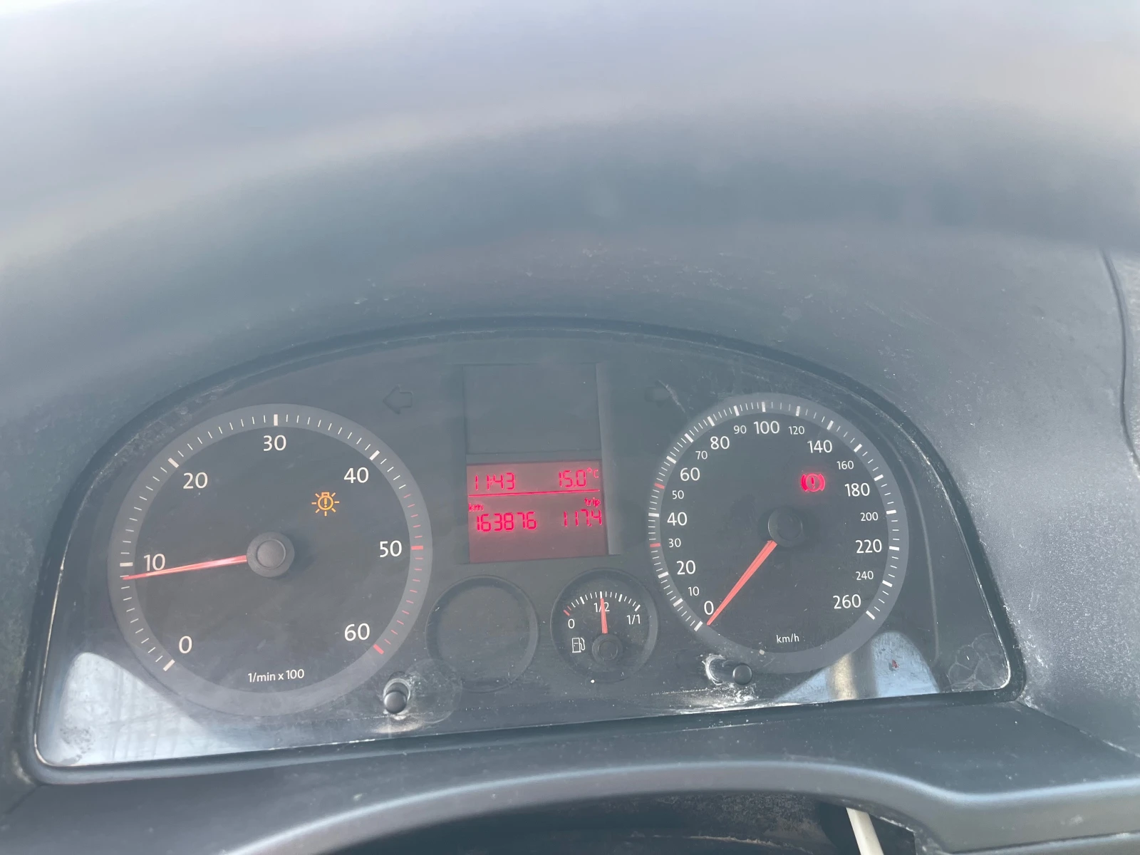 VW Caddy 2.0SDI klima - изображение 10