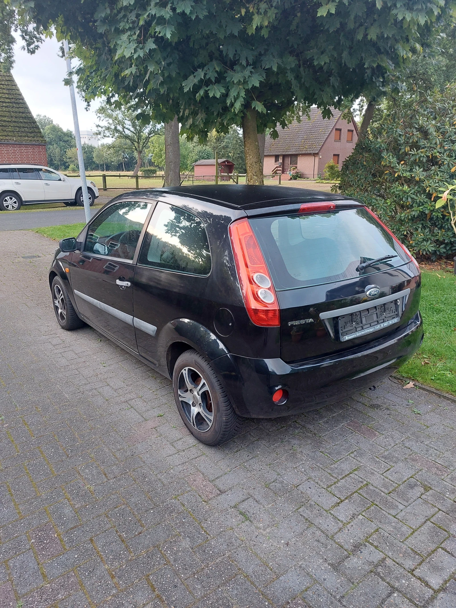 Ford Fiesta  - изображение 2