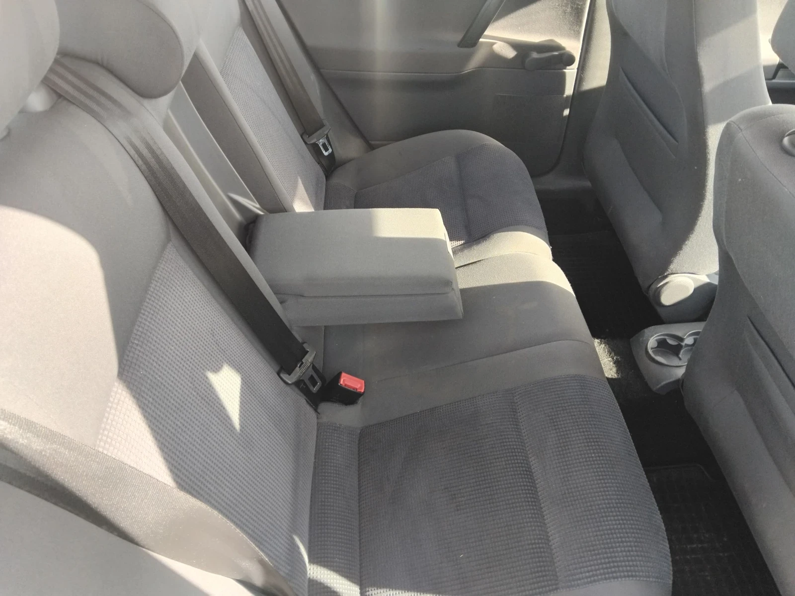 VW Polo 1.2i70ксА/С - изображение 4