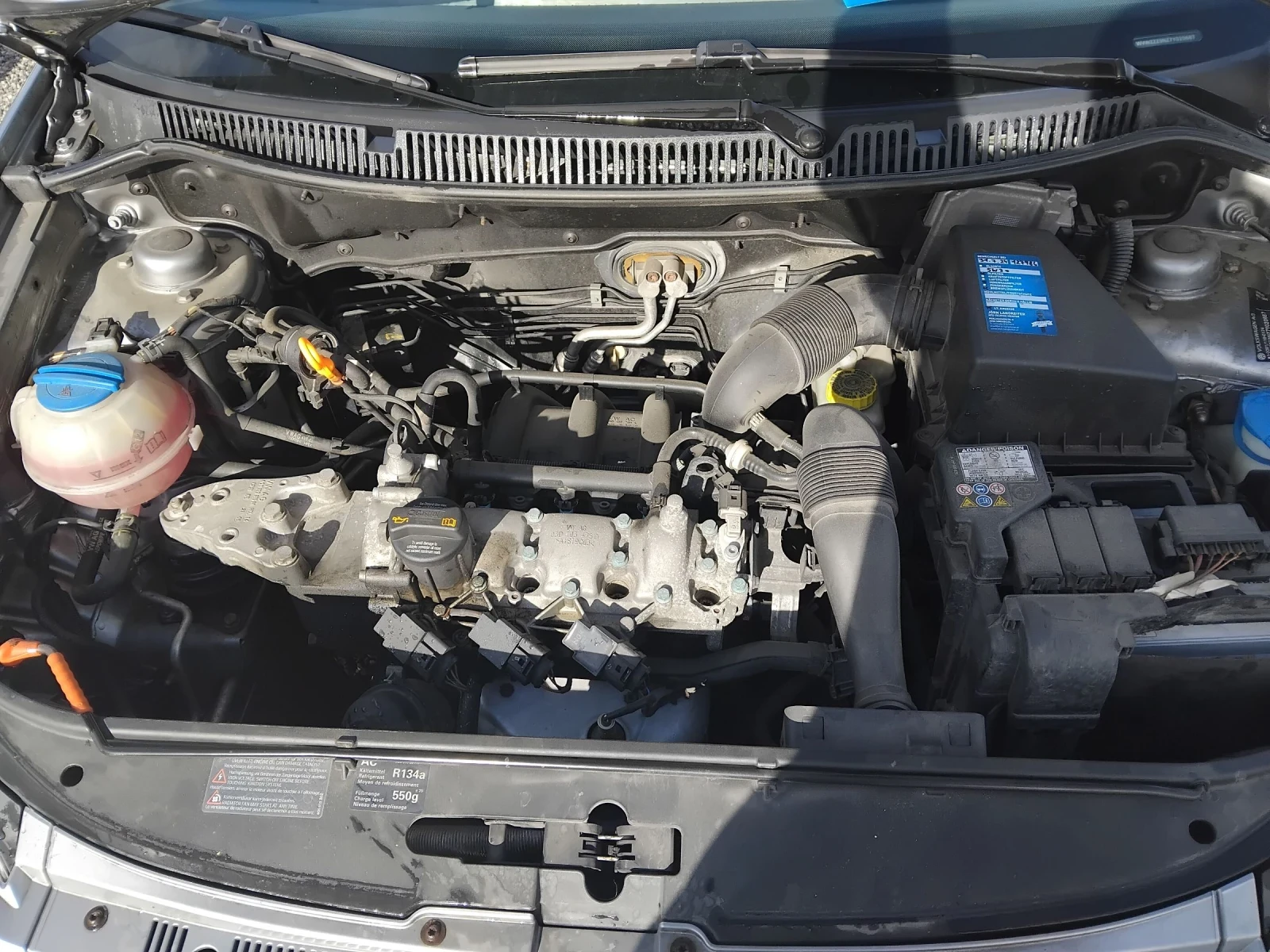 VW Polo 1.2i70ксА/С - изображение 7