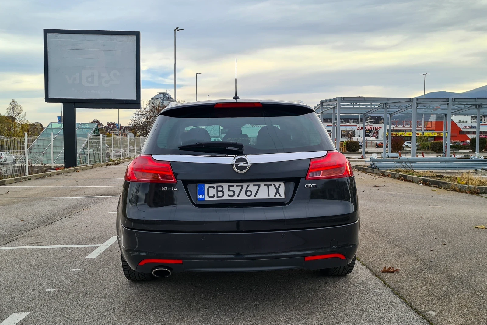 Opel Insignia SPORTS TOURER 2.0 CDTI  - изображение 6