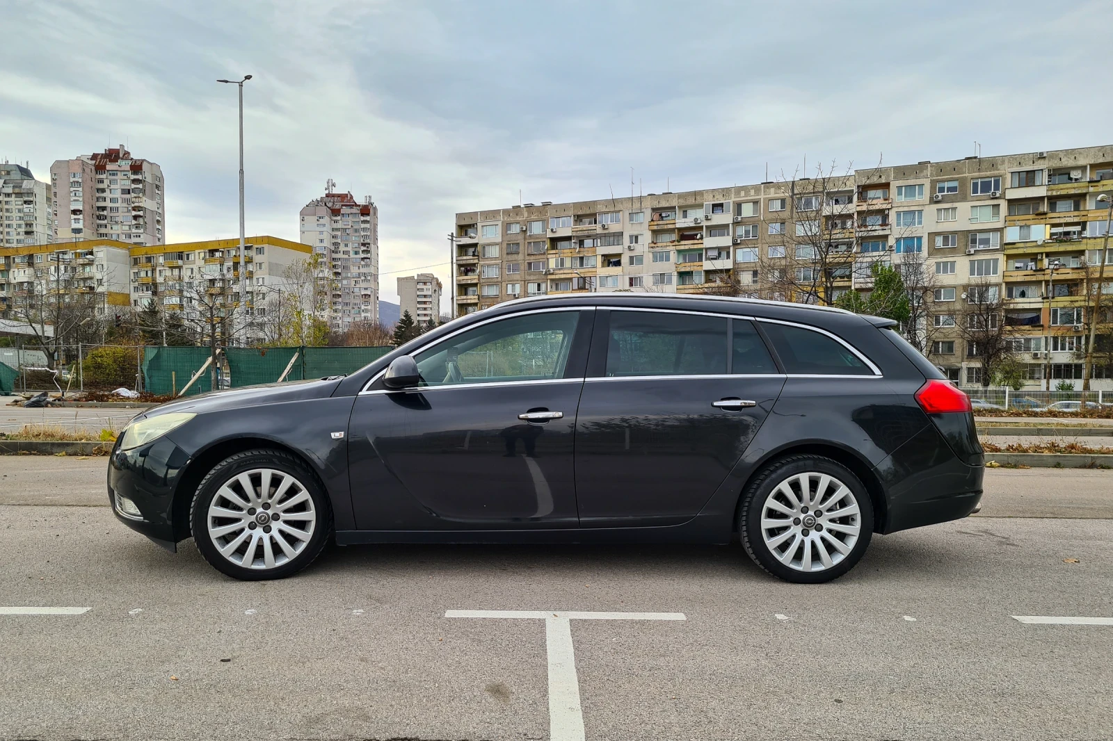 Opel Insignia SPORTS TOURER 2.0 CDTI  - изображение 4
