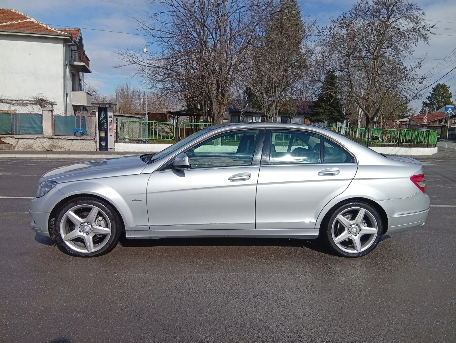 Mercedes-Benz C 220  - изображение 6