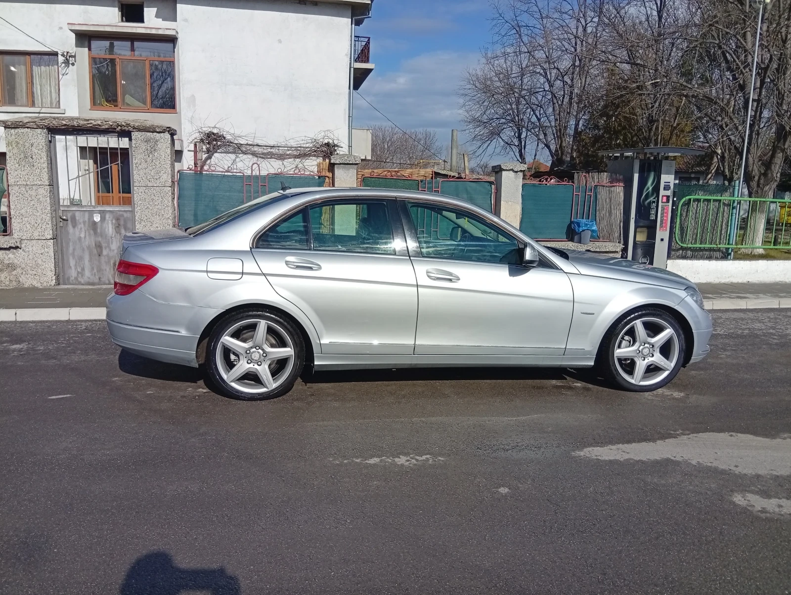 Mercedes-Benz C 220  - изображение 2
