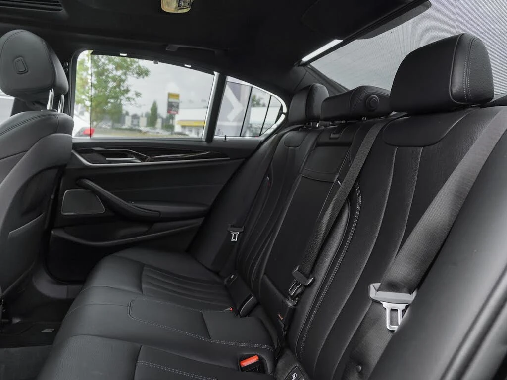 BMW 530E * Harmon&Kardon* * HeadUp* A���������* (���� �� �� | Mobile.bg � ����������� 13