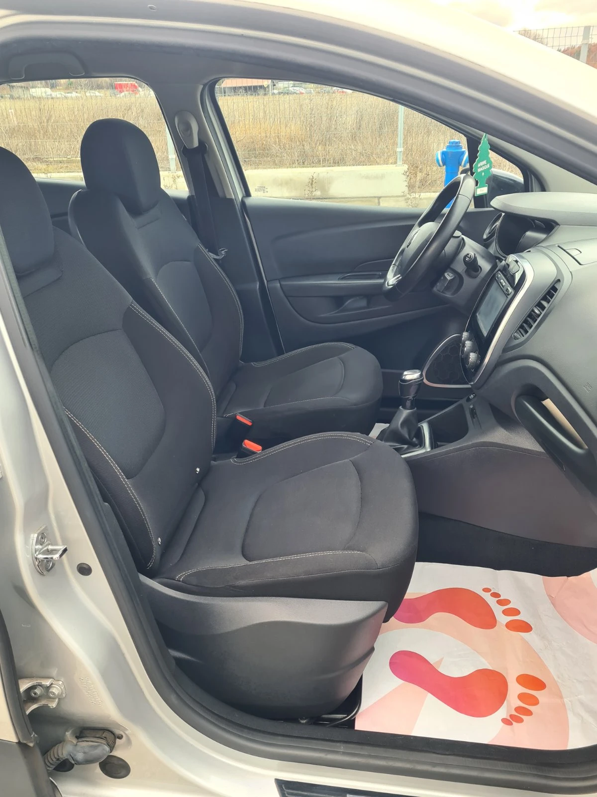 Renault Captur  TCe/90 �.�/Life | Mobile.bg � ����������� 16