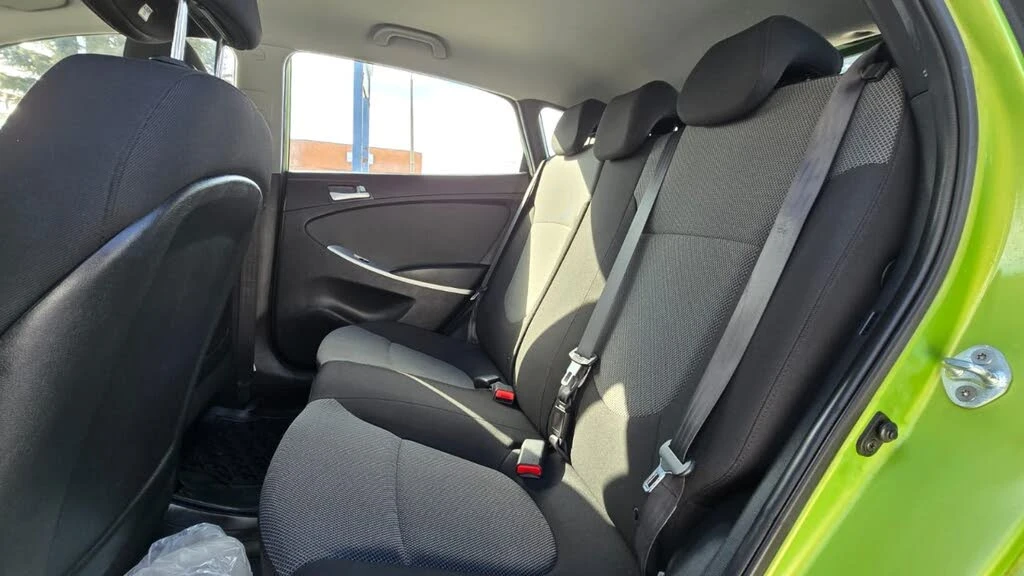 Hyundai Accent * GL 4-Door Hatchback* ���������� (���� �� ��) | Mobile.bg � ����������� 10