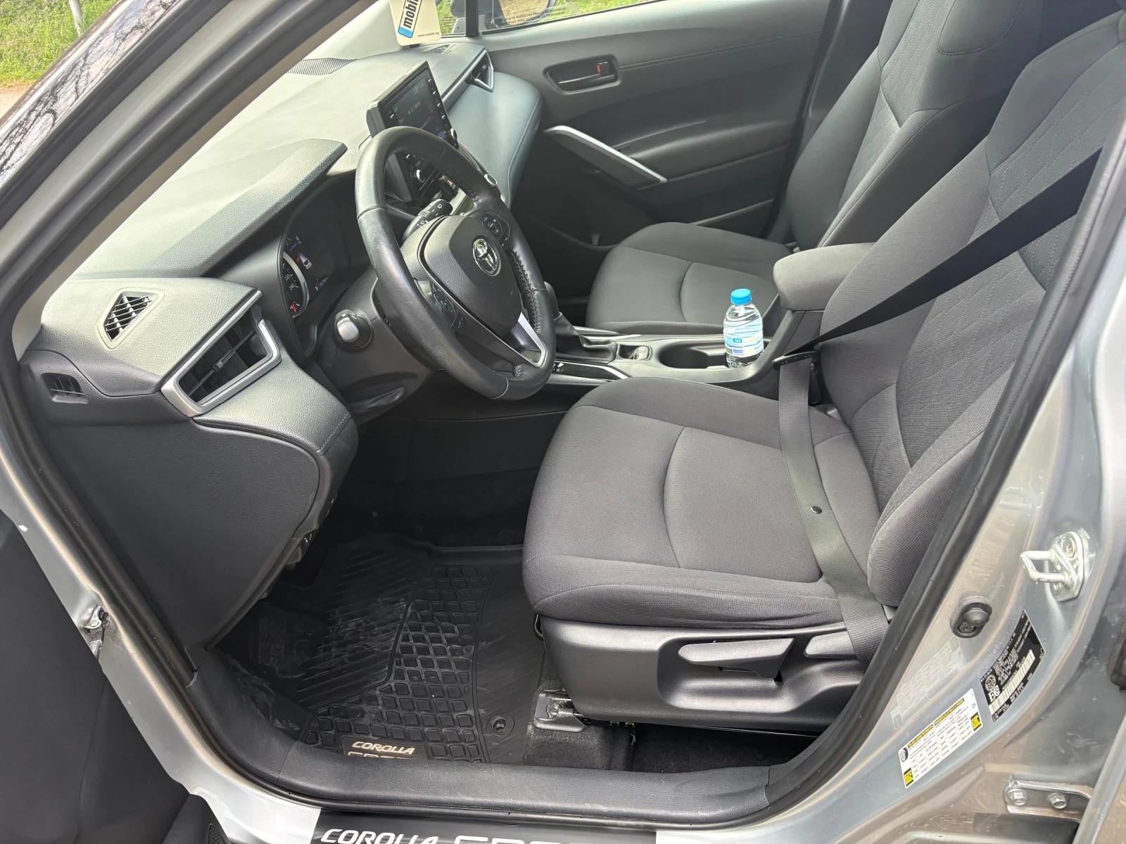 Toyota Corolla Cross 4X4 2.0 L Бензин, снимка 11 - Автомобили и джипове - 54230092