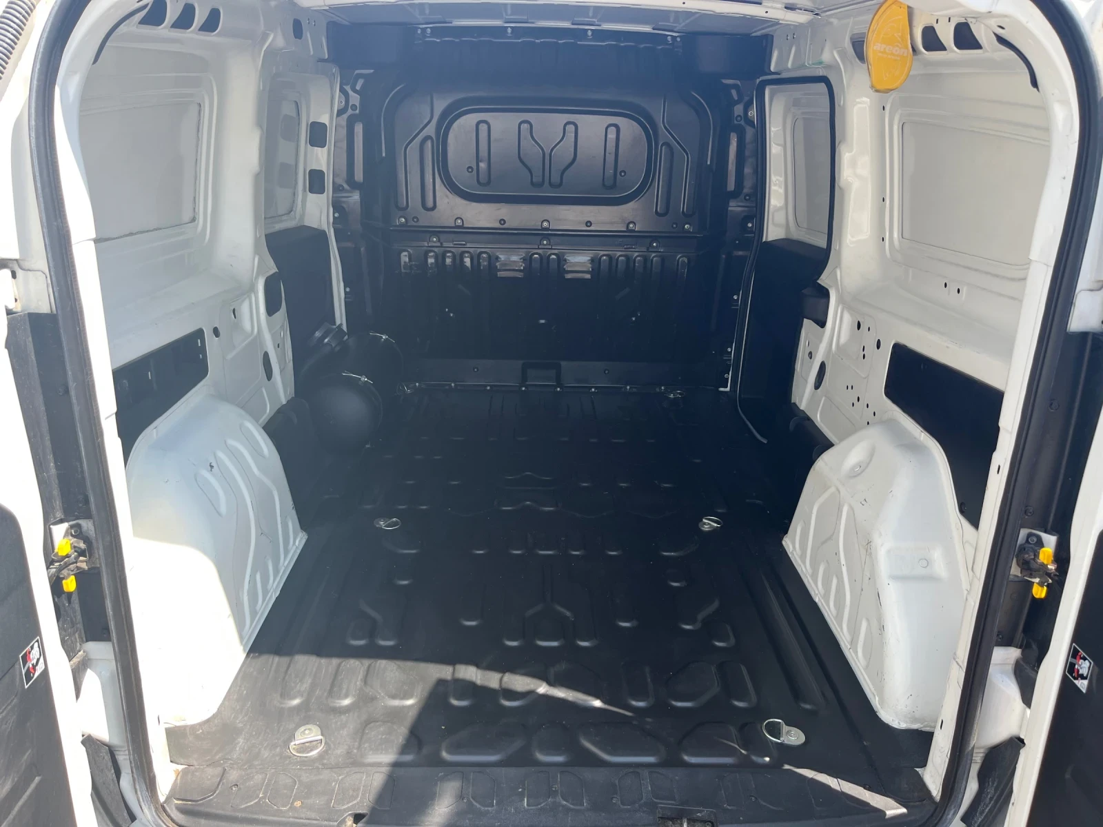 Fiat Doblo 1.4i, Метан + Газ, Макси, снимка 9 - Автомобили и джипове - 54408773