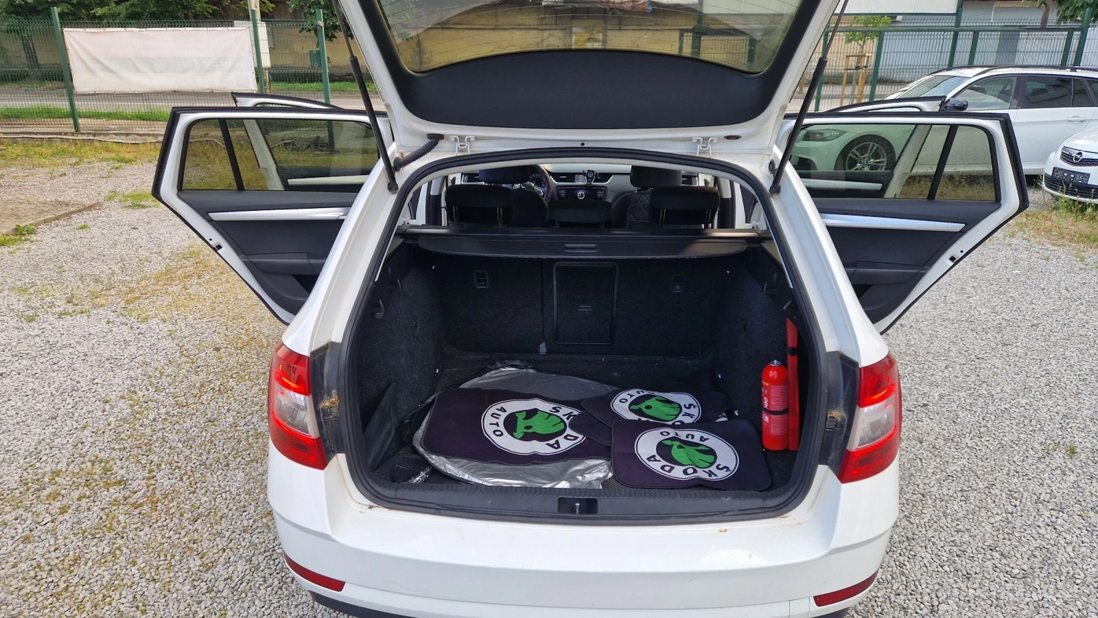 Skoda Octavia 2.0 TDI.150 kc.6 ск.EURO 6, снимка 11 - Автомобили и джипове - 54750677