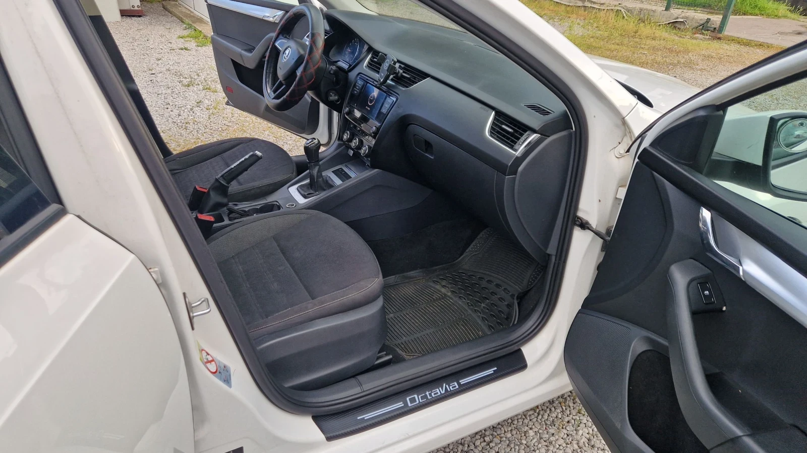 Skoda Octavia 2.0 TDI.150 kc.6 ск.EURO 6, снимка 13 - Автомобили и джипове - 54750677