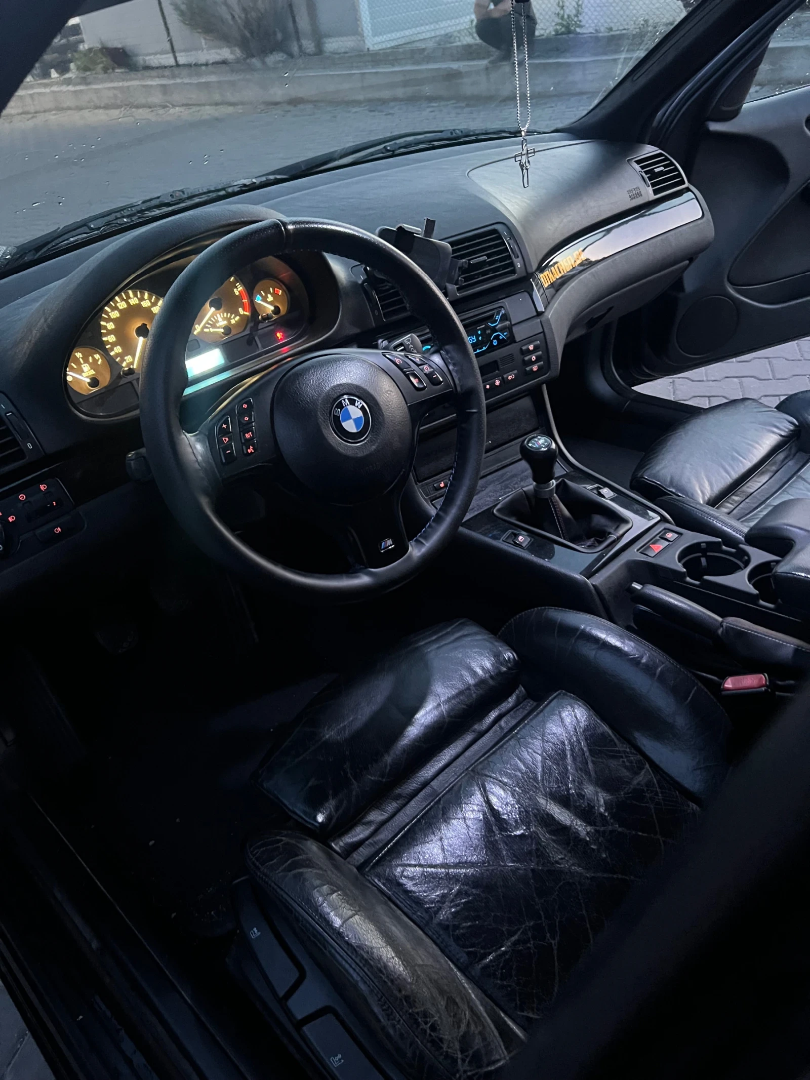 BMW 320, снимка 10 - Автомобили и джипове - 55406503