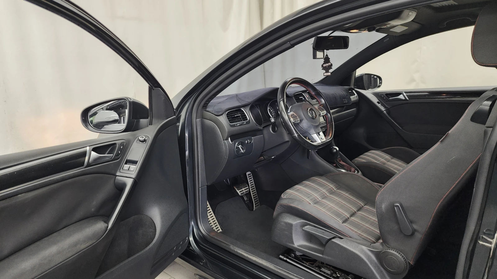 VW Golf GTI* КРАЙНА ЦЕНА, снимка 10 - Автомобили и джипове - 55983925