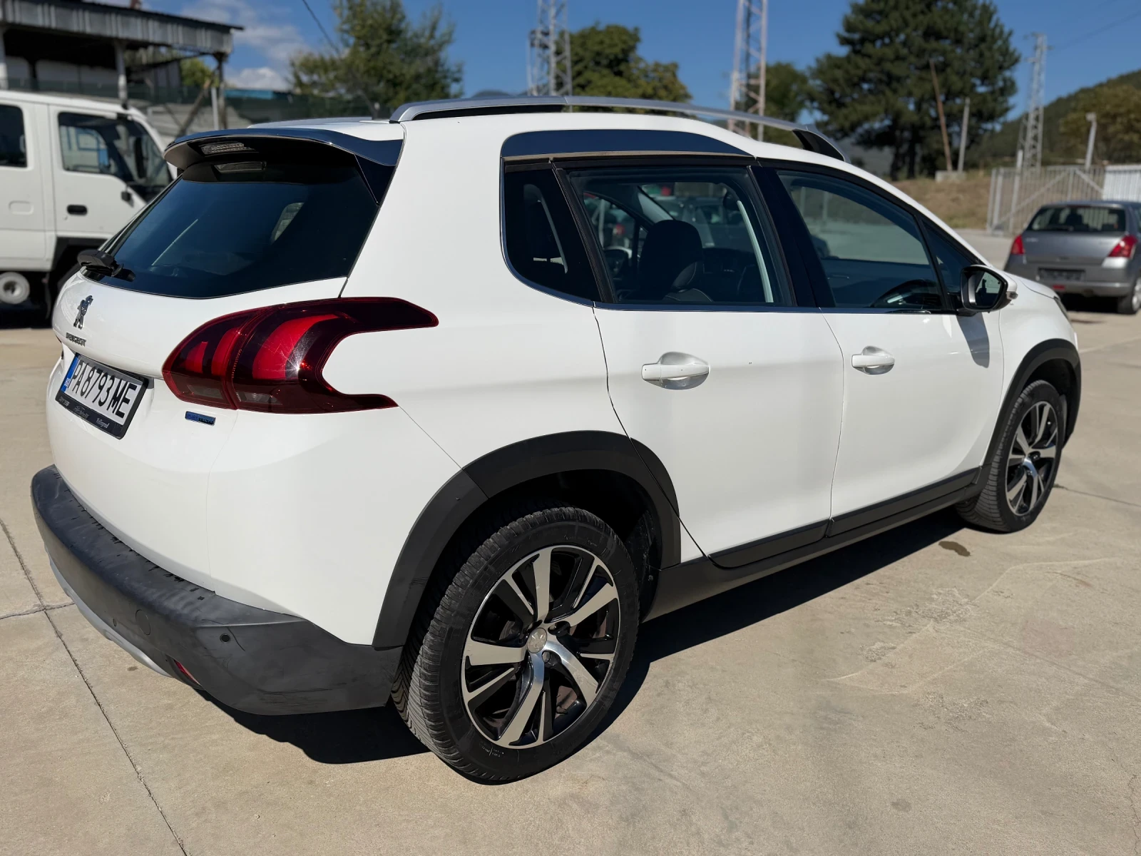 Peugeot 2008 Benzin/112000km/Obslujena/Registraciq/Unikat, снимка 6 - Автомобили и джипове - 56119759