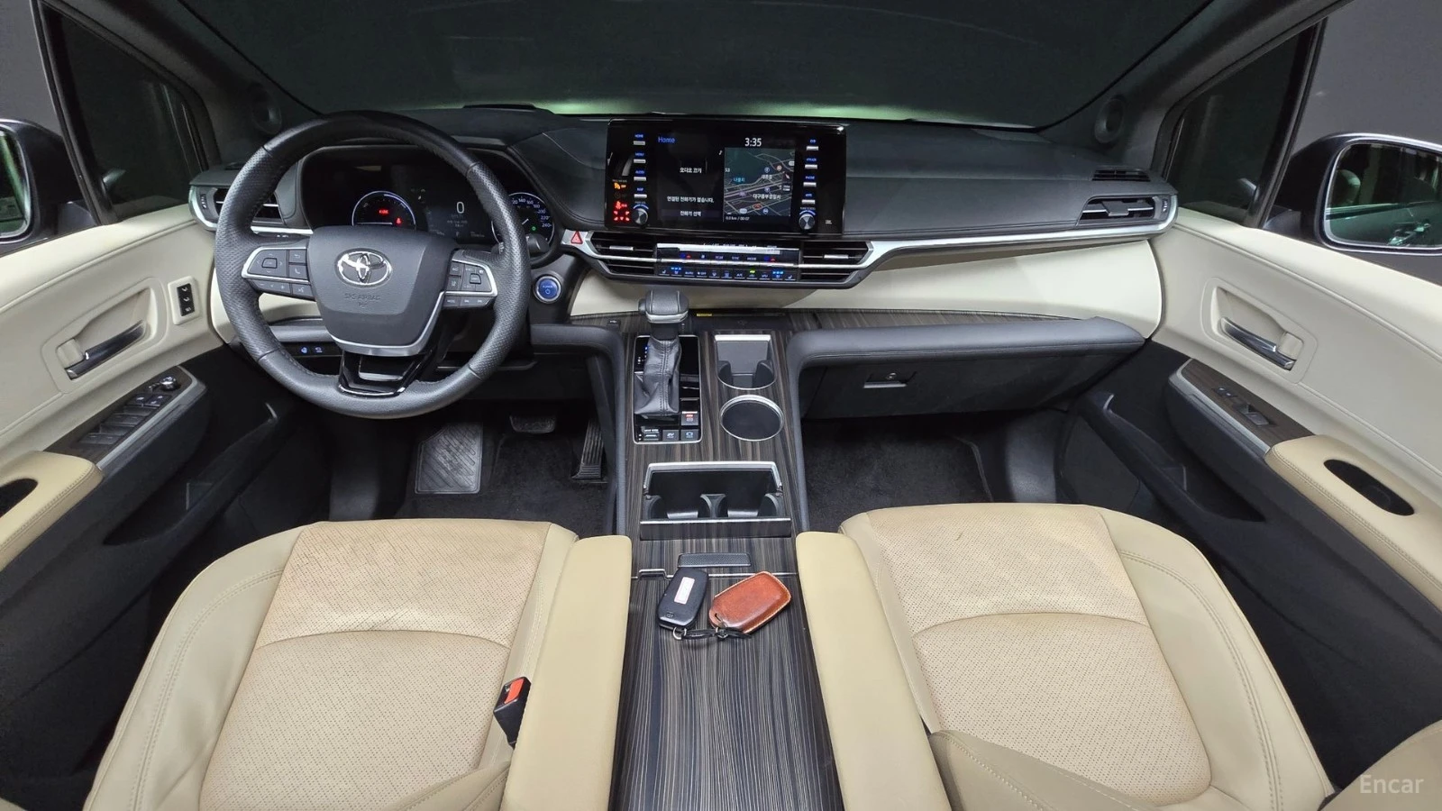 Toyota Sienna HYBRID* ПОДГРЕВ* ОБДУХВАНЕ* 360, снимка 6 - Автомобили и джипове - 56128233