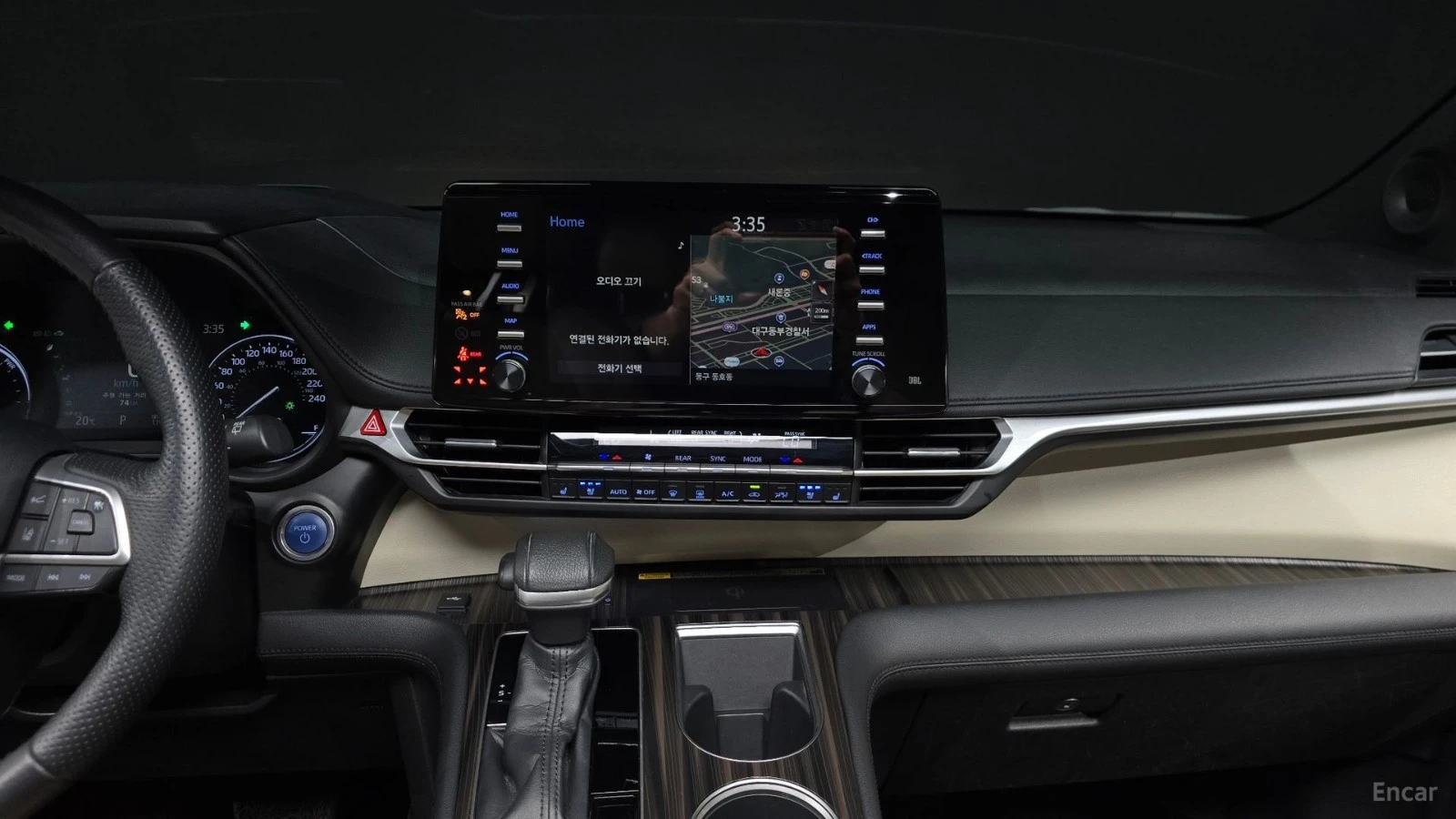 Toyota Sienna HYBRID* ПОДГРЕВ* ОБДУХВАНЕ* 360, снимка 12 - Автомобили и джипове - 56128233