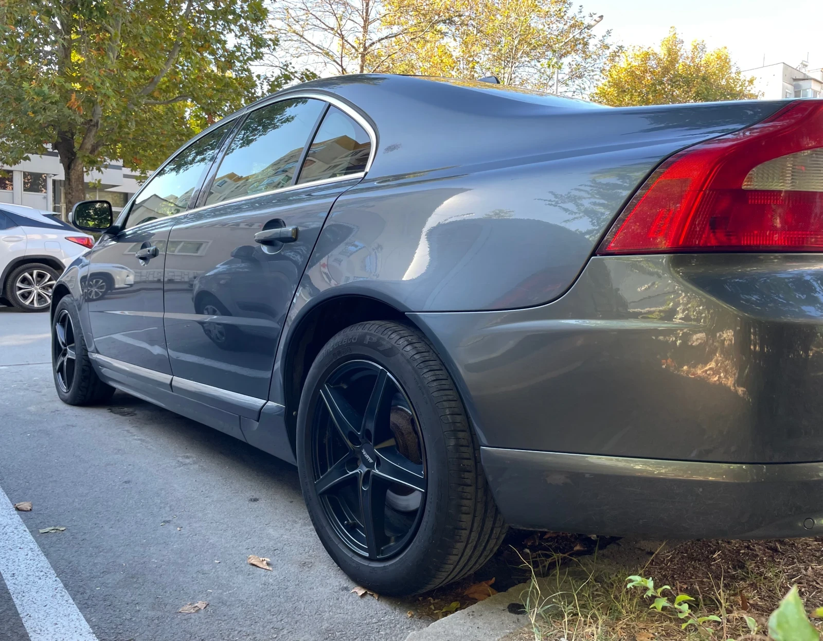 Volvo S80 | Mobile.bg � ����������� 5