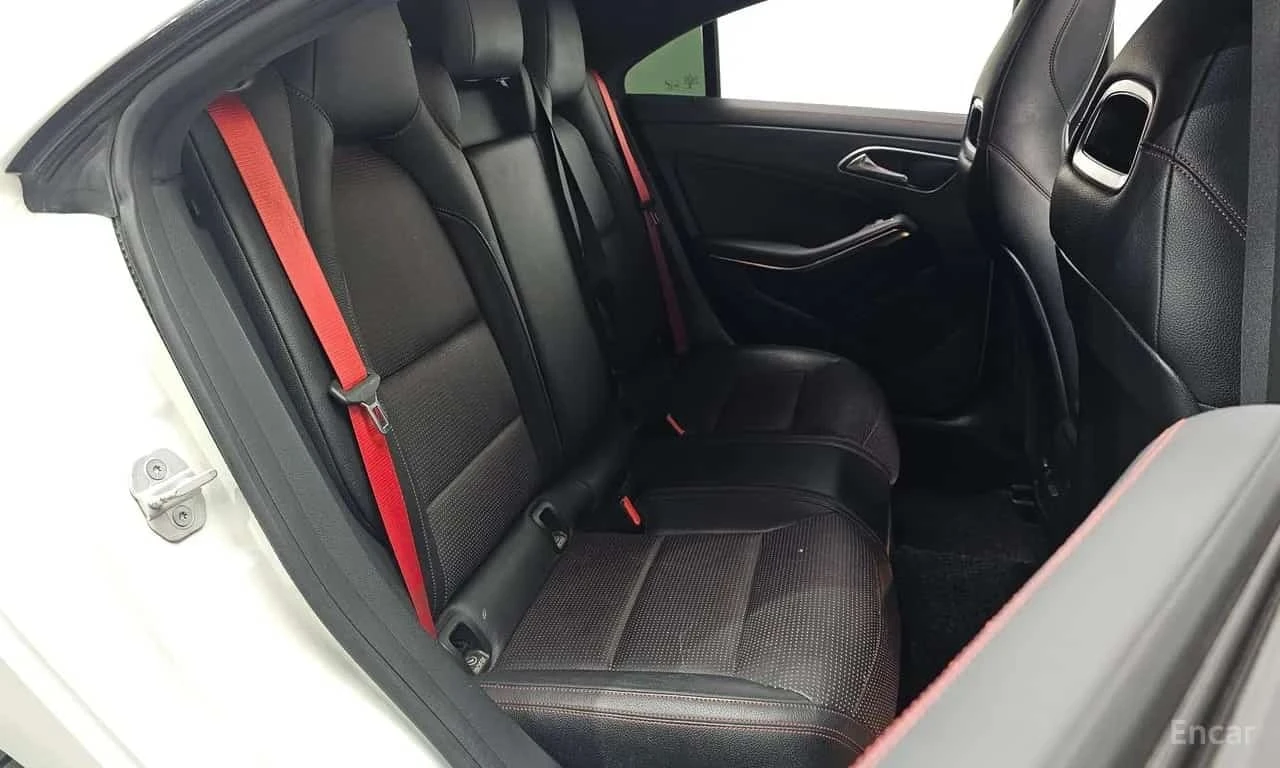Mercedes-Benz CLA * CLA45 AMG 4MATIC *  | Mobile.bg � ����������� 11