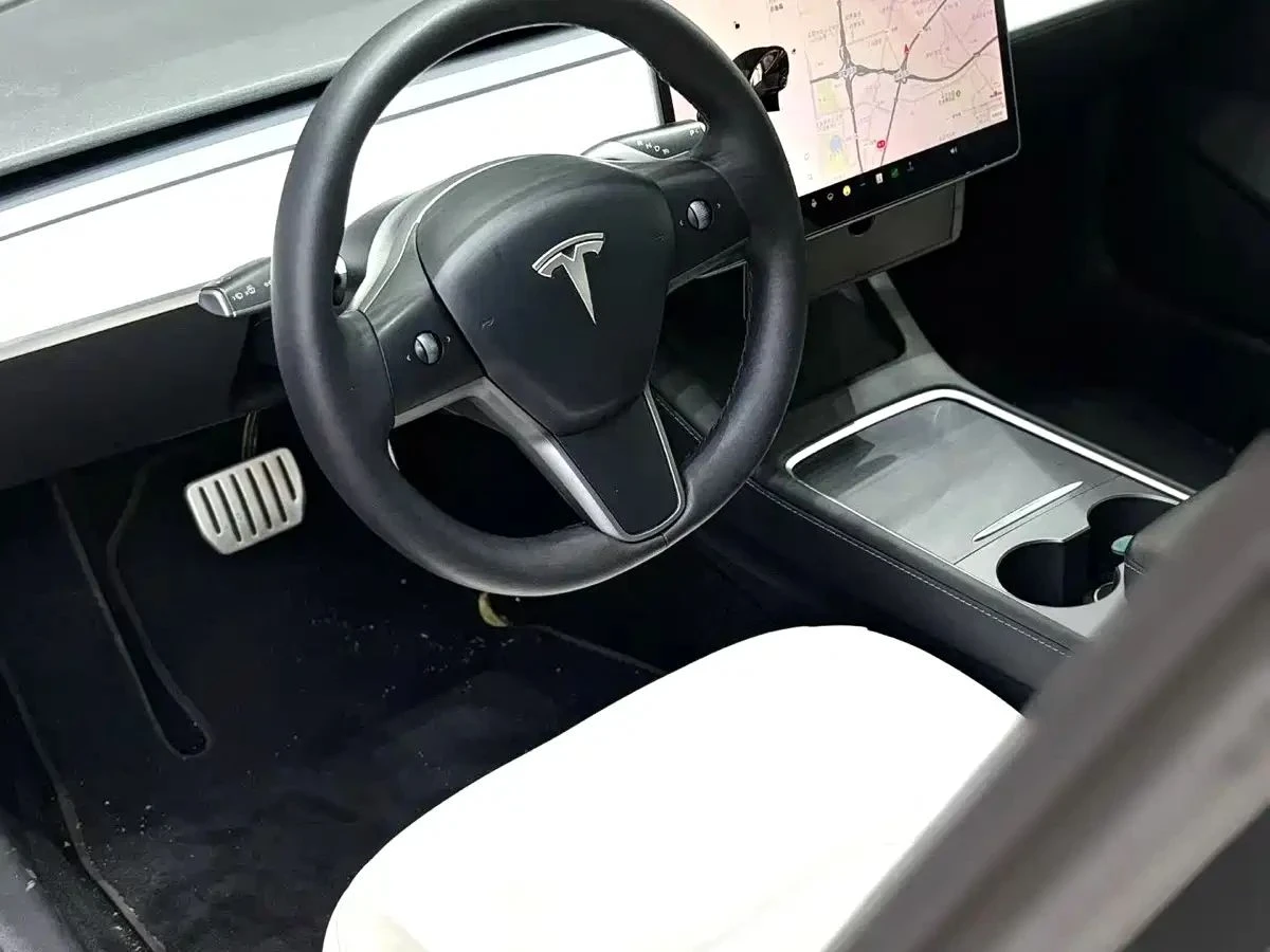 Tesla Model 3, снимка 4 - Автомобили и джипове - 56685155