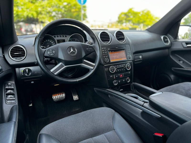 Mercedes-Benz ML 320, снимка 7 - Автомобили и джипове - 46305685